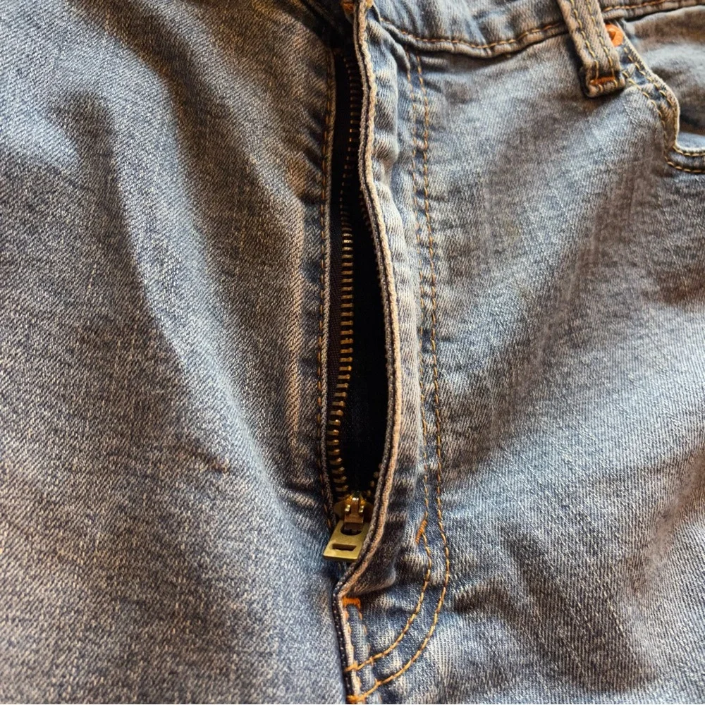 Levis thanks poppin